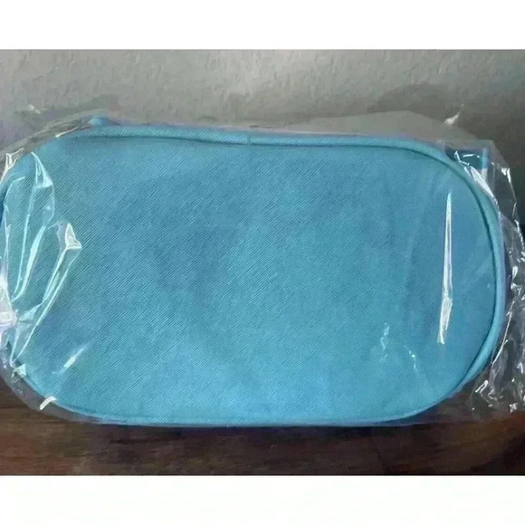 NWT WondaPOP Vegan Leather Disney Mini Backpack Micky Mouse Blue new in packagin - Picture 6 of 6